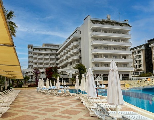 Holiday Garden Resort - Antalya Lufthavnstransport