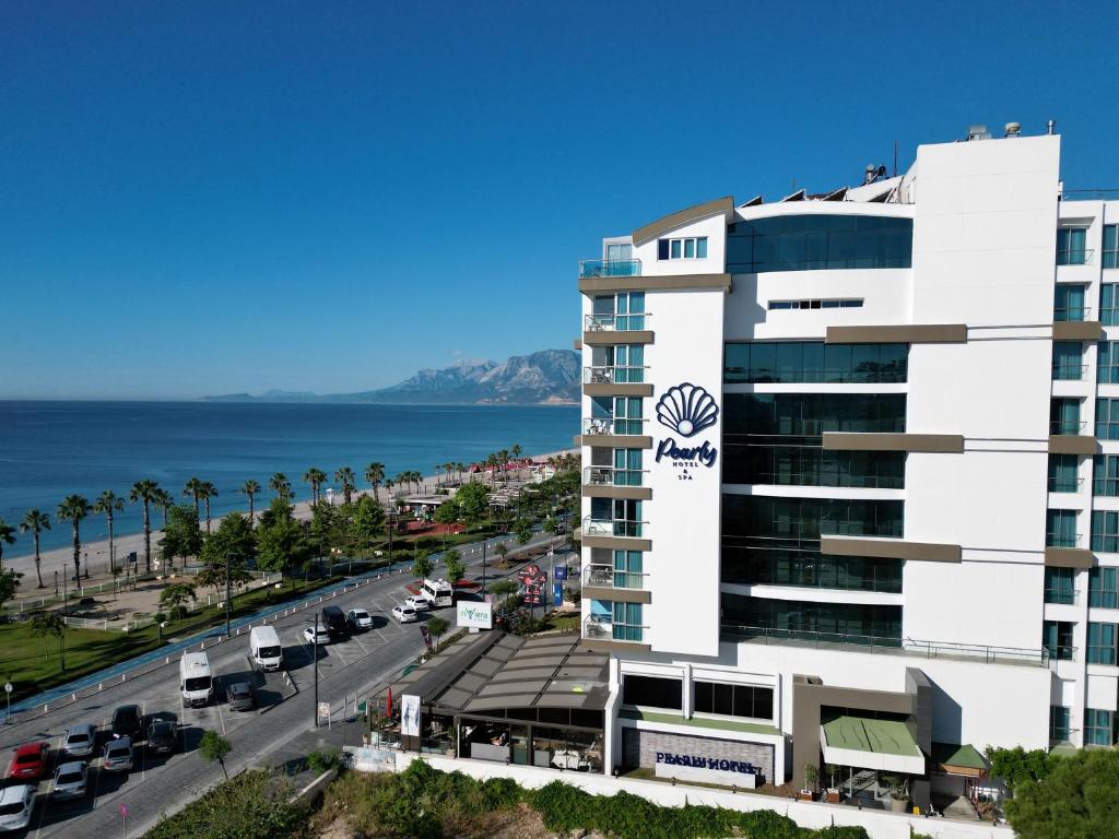 Pearly Hotel - Antalya Lufthavnstransport