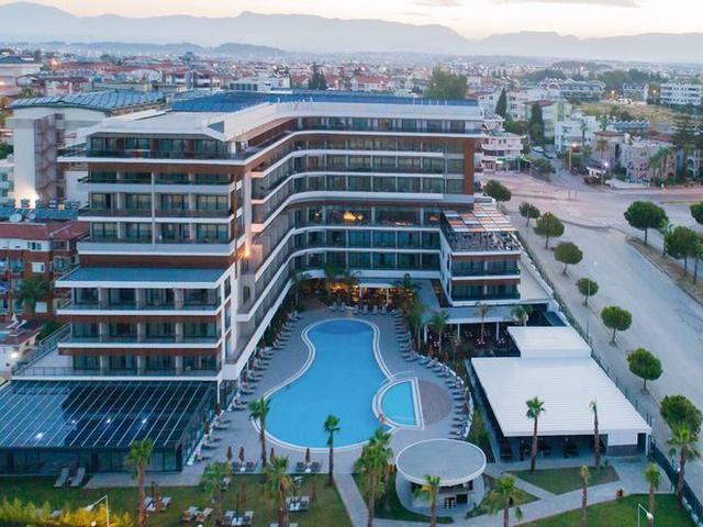 Alexia Resort & Spa - Antalya Flughafentransfer