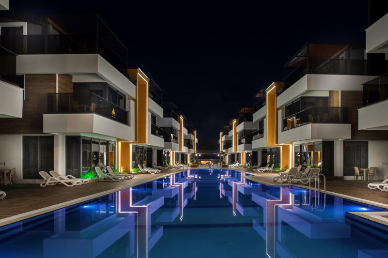 Elysium Green Suites Hotel - Antalya Luchthaven transfer