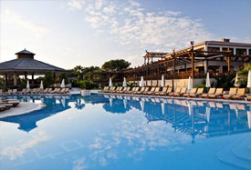 Crystal Flora Beach Resort - Antalya Luchthaven transfer
