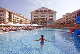 Crystal Palace Luxury Resort - Antalya Luchthaven transfer