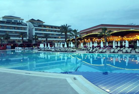Crystal Paraiso Verde Resort - Antalya Luchthaven transfer